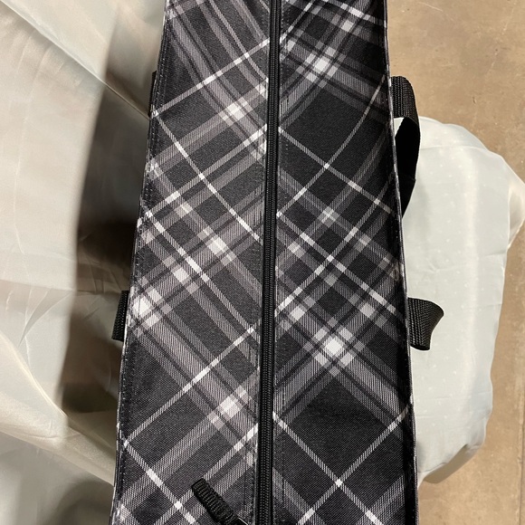 Thirty One Organizer Tote  Multiple Pockets - Picture 10 of 11